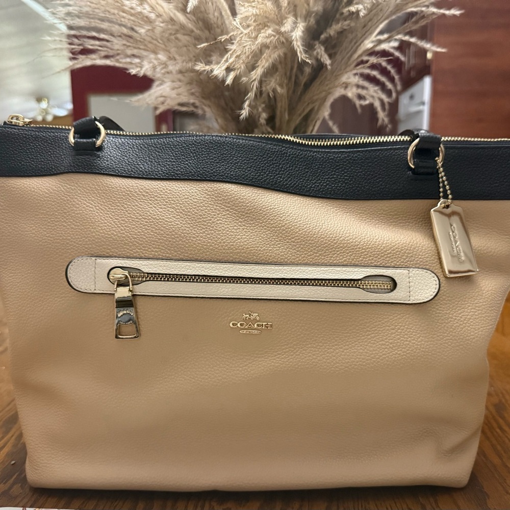 Coach Tan and Black Tote Bag with Modern Design